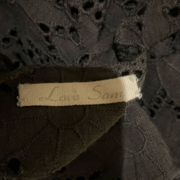 #512 LOVE SAM Oversized Eyelet Crop Top - Picture 5 of 6